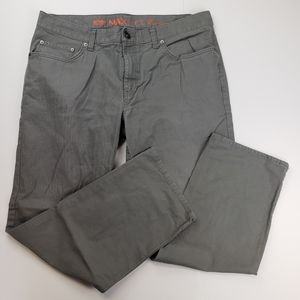 URBAN PIPELINE Men’s Gray MaxFlex Slim Straight Jeans Size: 36x30